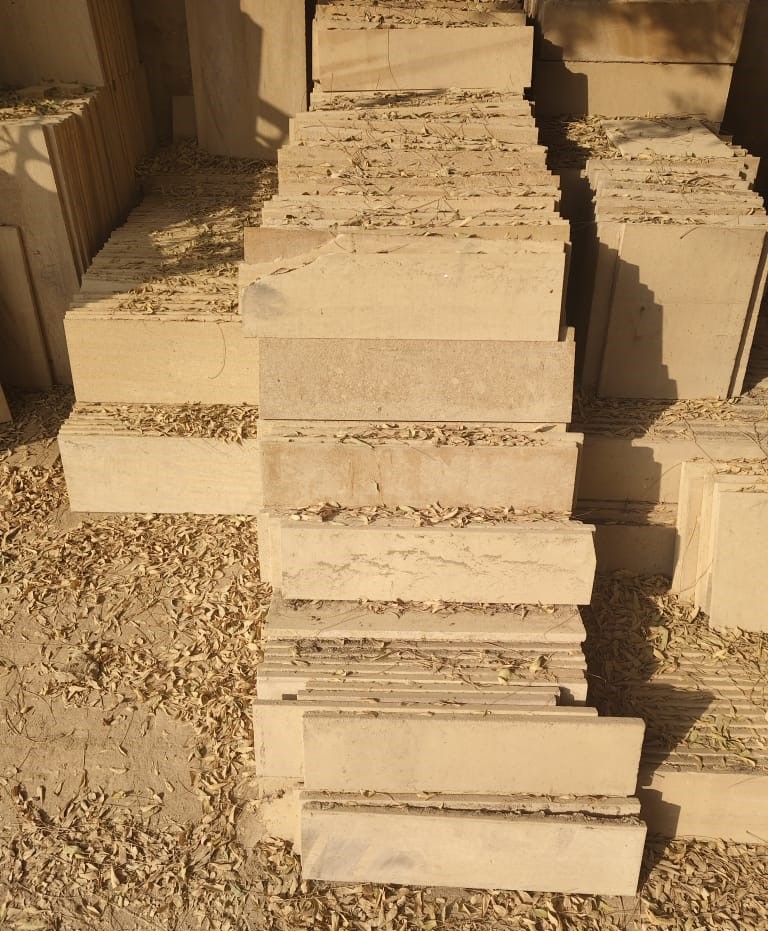 Unpolished Jaisalmer Yellow Moolsagar Marble Tile/Cut Piece 18mm (Khandupa/Mundri/Sipla)